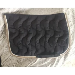 Ensemble tapis et bonnet