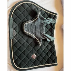 ensemble tapis et bonnet Kentucky vert sapin velvet