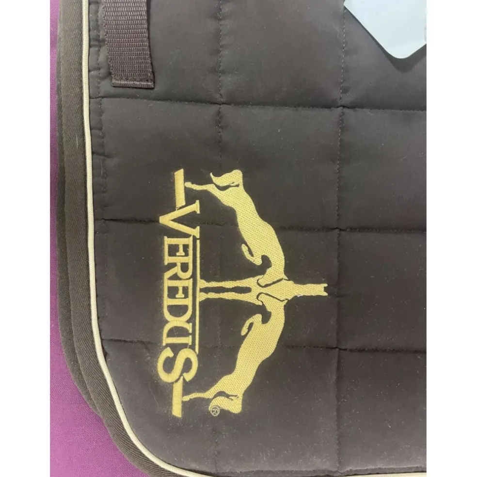 Ensemble tapis et bonnet Veredus