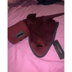 Equestrian Dark Bordeaux