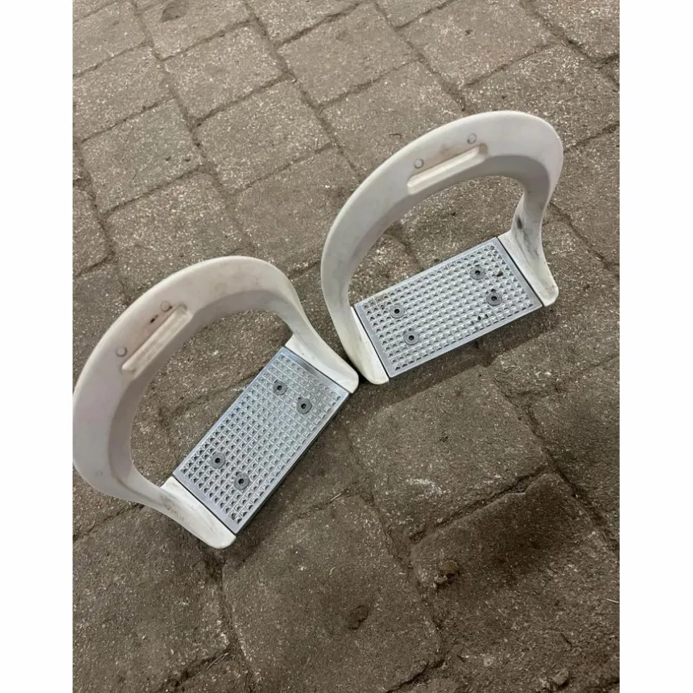 Etrier Jin stirrup Evol