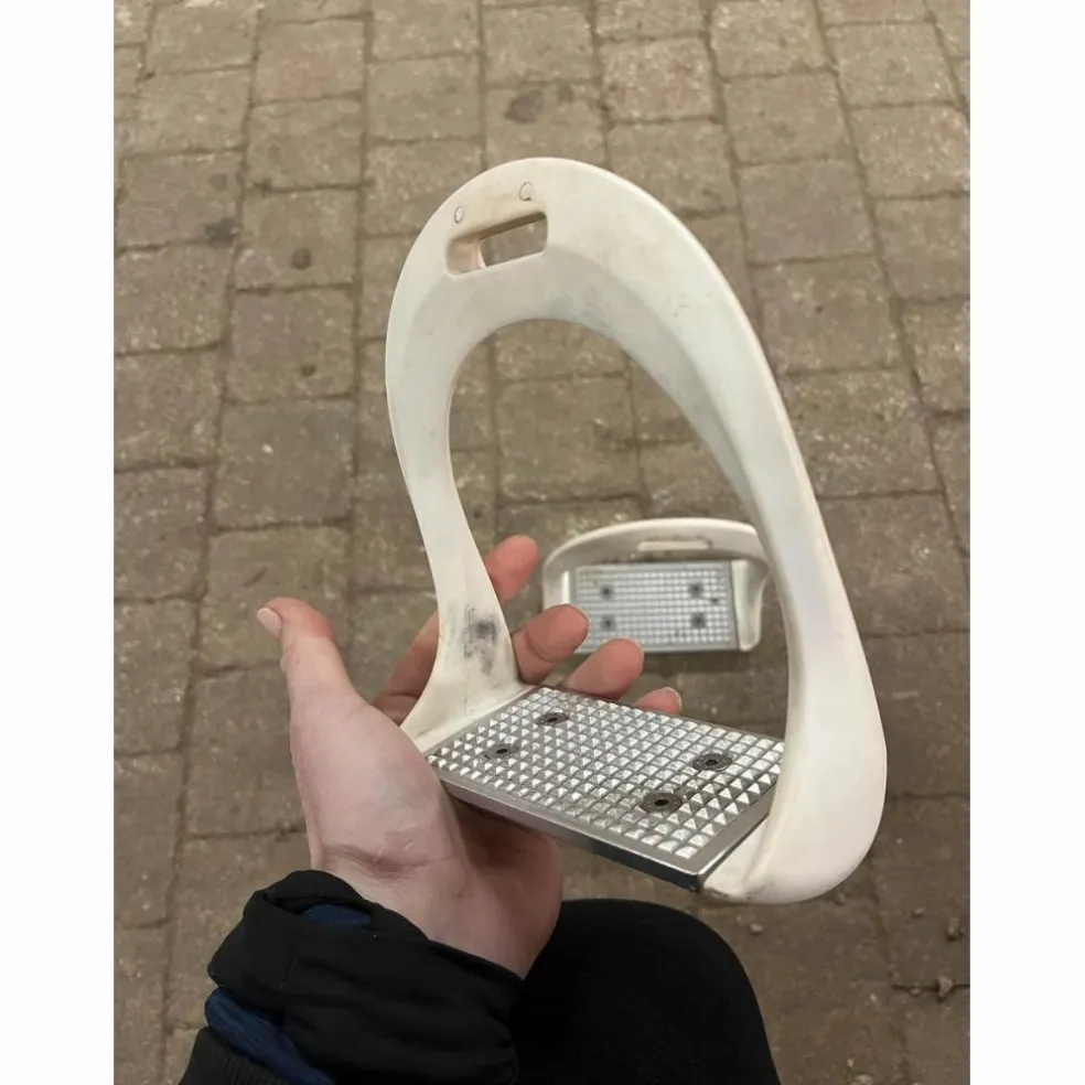 Etrier Jin stirrup Evol
