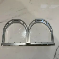 Etrier MOS en aluminium en très bon état.