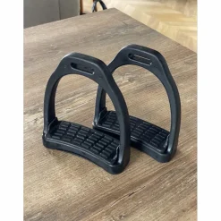 Etriers plastique incurvés