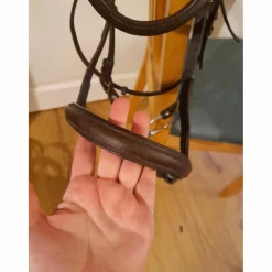 Filet bridon cuir marron cheval