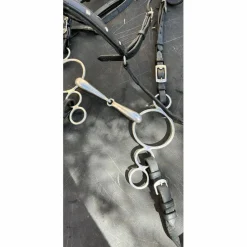Filet cuir noir avec mors