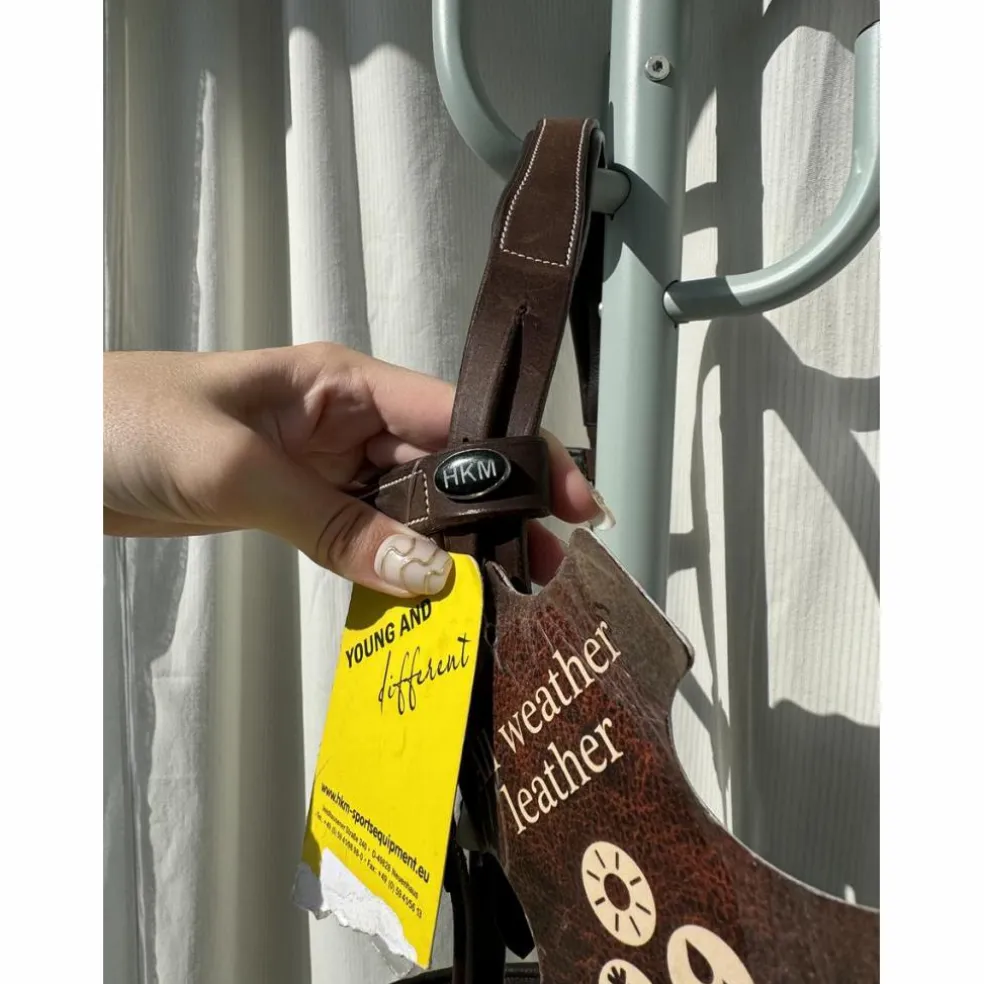 Filet neuf HKM marron taille cheval