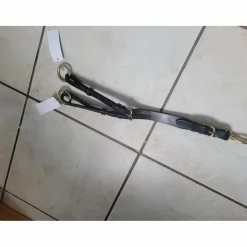 Fleche de collier de chasse