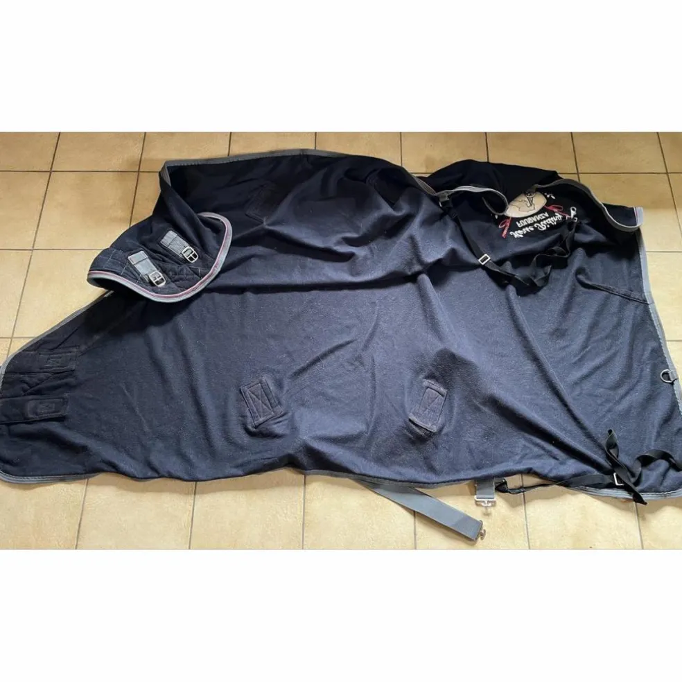 Fouganza Couverture 150