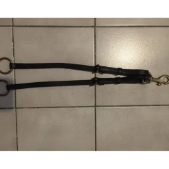 Fourche de martingale réglable en cuir noir