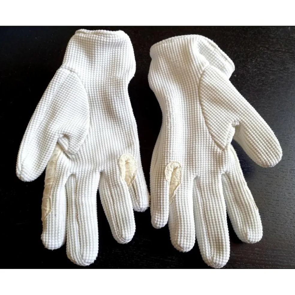 Gants blancs