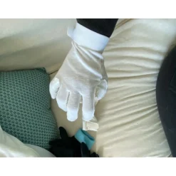 Gants blancs neuf