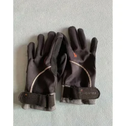 gants FOUGANZA en très bon état taille S (16.7-17.3 cm) taille ajustable