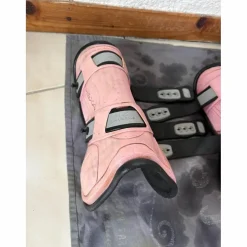Guêtres + Protège-boulets HEXA rose – matière imperméable, facile à nettoyer