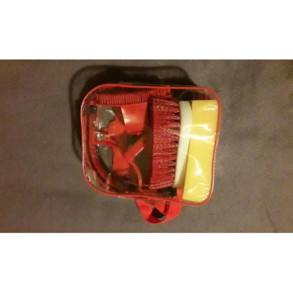 Kit de pansage rouge pour enfant (+ mallette)