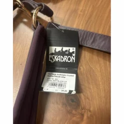 licol Eskadron prune