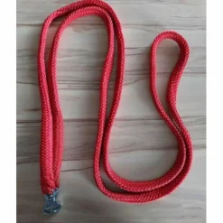 Licol éthologique rouge.