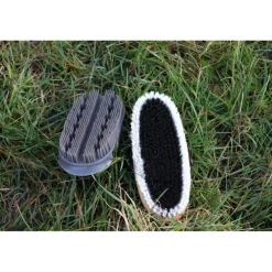 lot brosses neuves