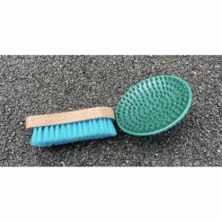 Lot de brosses