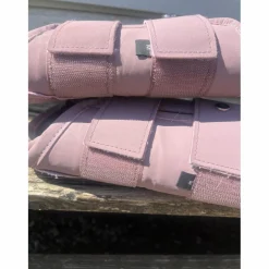 Lot de guêtres dressage fermées QHP taille cheval M et L