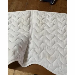 Lot de tapis et bonnet