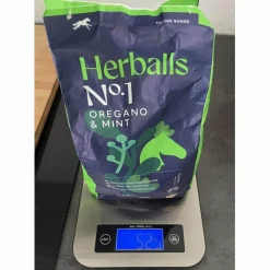 lot 1,8kgs friandises Hilton Herbs et Reverdy