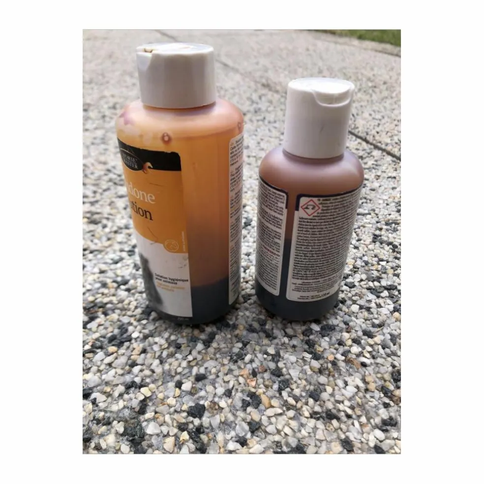 Lot produits soin cheval crème spray démêlant graisse baume