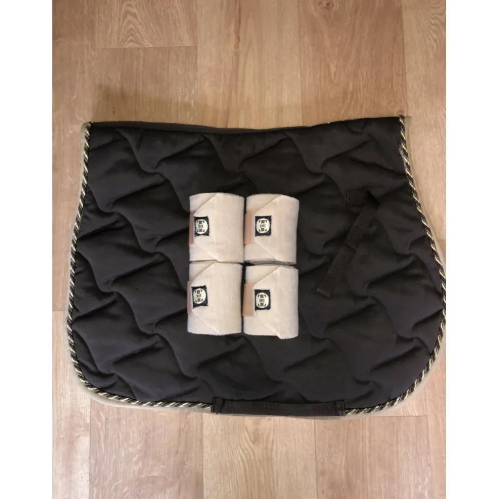 Lot Tapis et bandes marrons et beiges