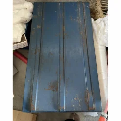 malles de rangement en acier bleu