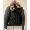 Manteau Kingsland noir col mouton taille S