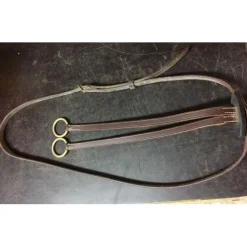 Martingale à anneaux Chetak