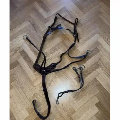 Martingale cuir