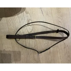 Martingale cuire brun