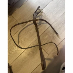 martingale marron poney