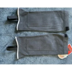 Minis chaps gris foncé et gris clair