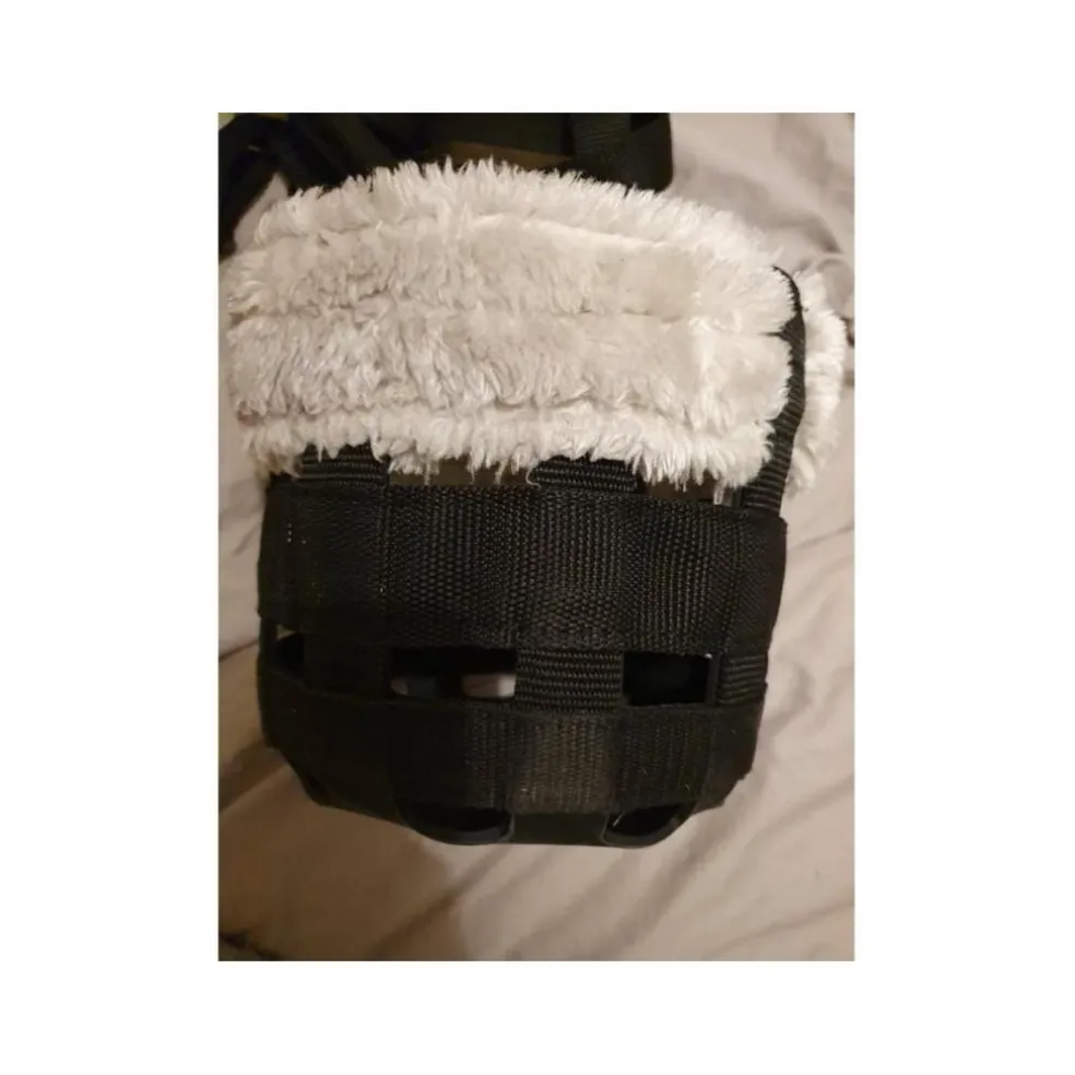 Muselière / Panier bordée de fourrure Pfiff
