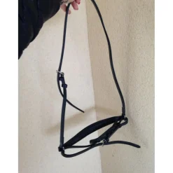 MUSEROLLE ALLEMANDE NEUVE EN CUIR NOIR