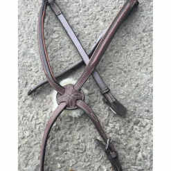 Muserolle croisée Devoucoux