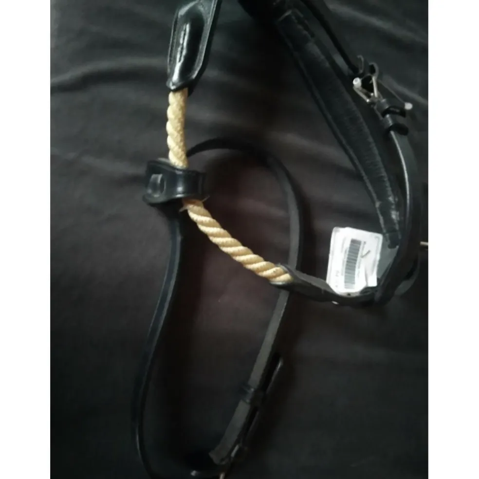 Muserolle et noseband NEUFS
