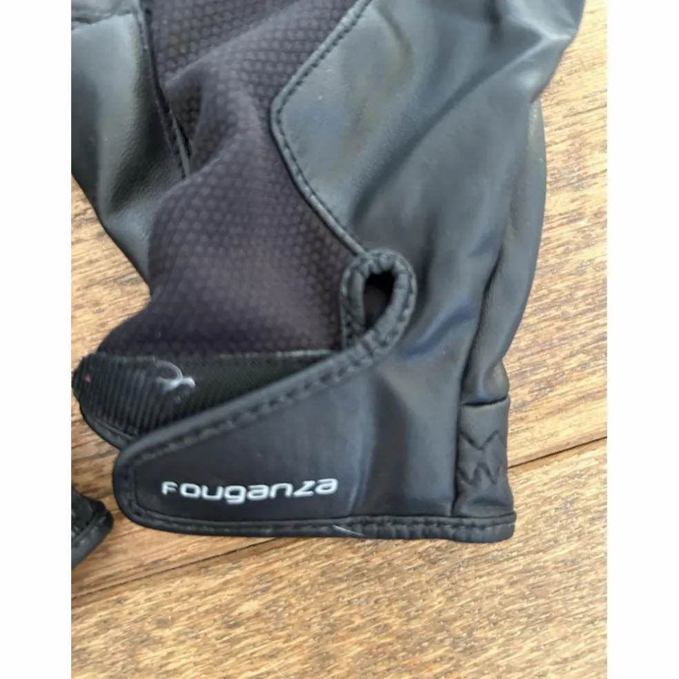 Paire de gants noir Fouganza