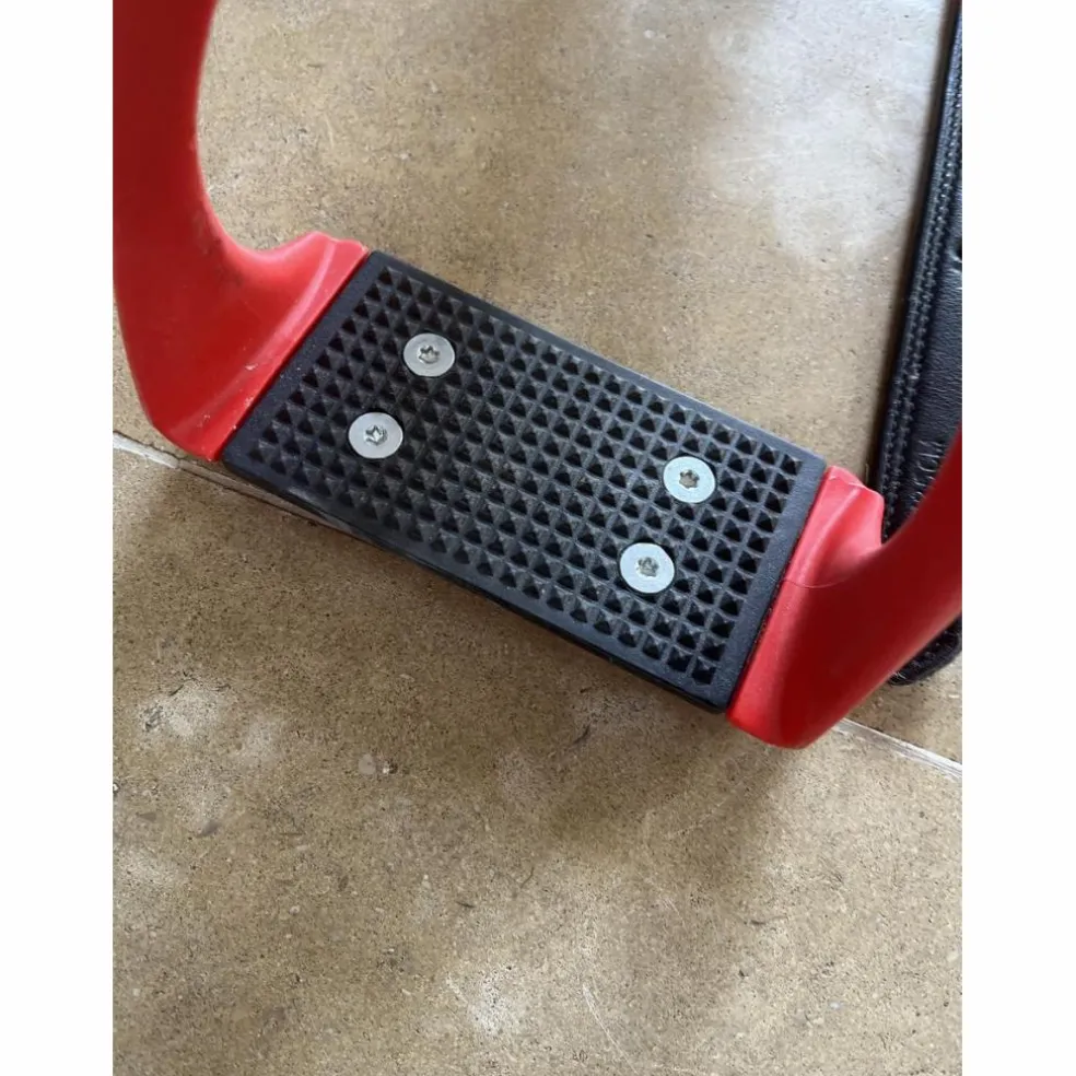 Paire d’etriers Jin Stirrup + étrivières