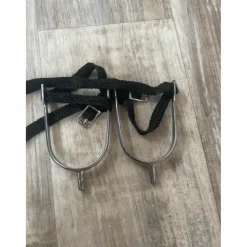 paire éperon carré