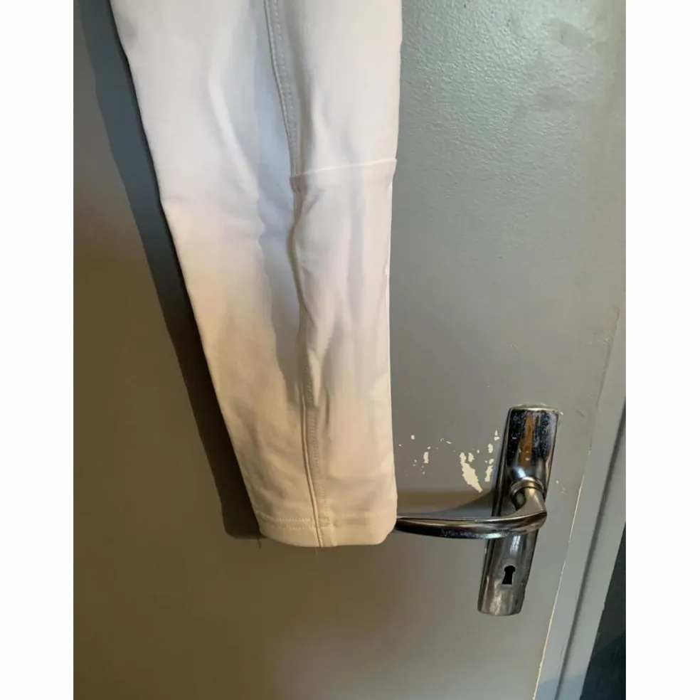 Pantalon blanc neuf Fouganza