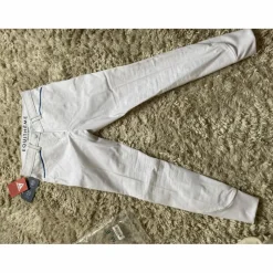 Pantalon de concours EQUITHEME neuf taille 36