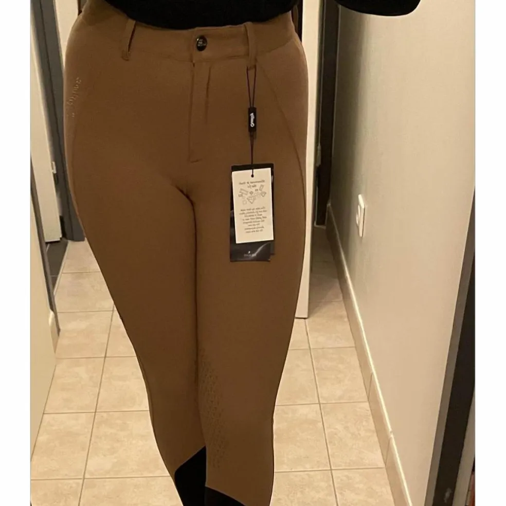 Pantalon équitation Equiline Donna taille haute neuf avec étiquette 36