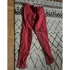 Pantalon rouge