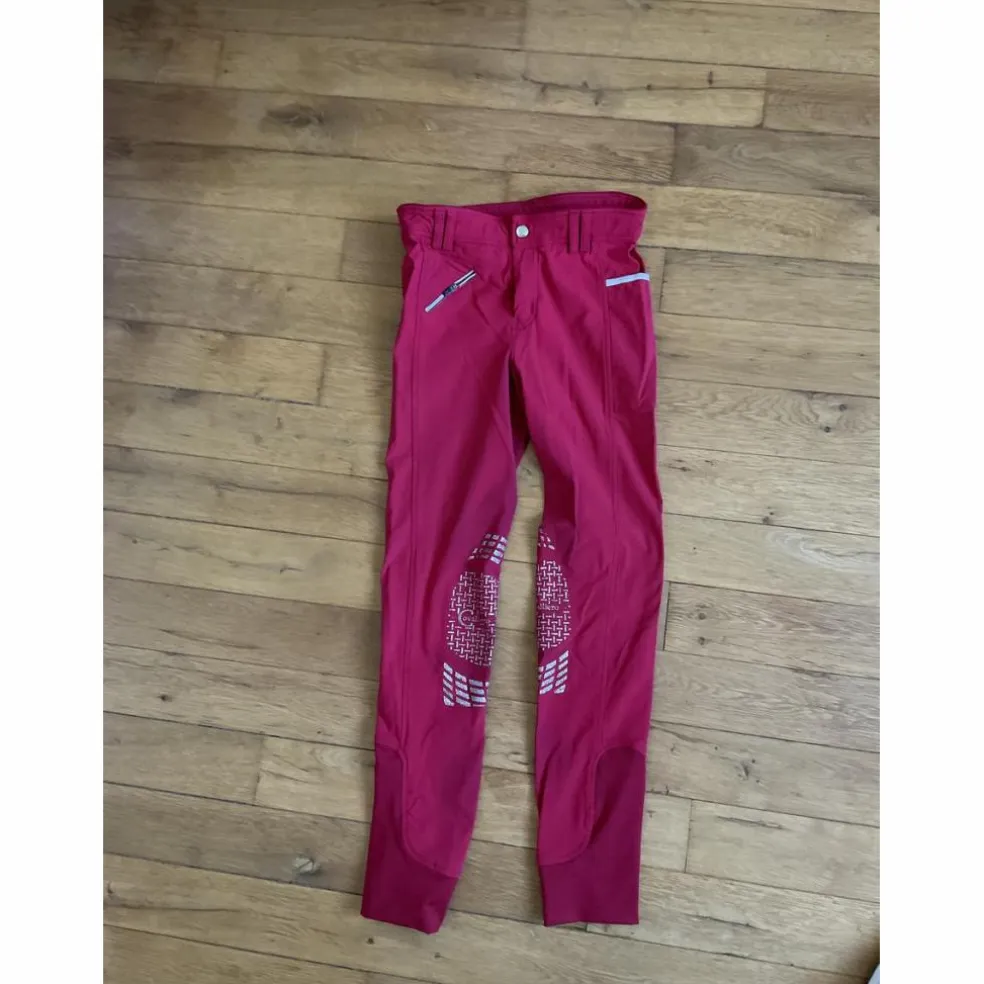 Pantalon rouge