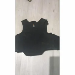 Plastron noir
