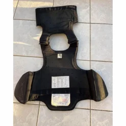 protection du dos complète fouganza ( pour enfants)