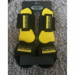 protections lamí cell honey gold